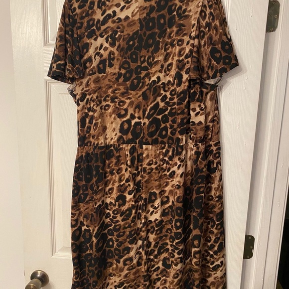 Leopard print dress - Picture 3 of 4